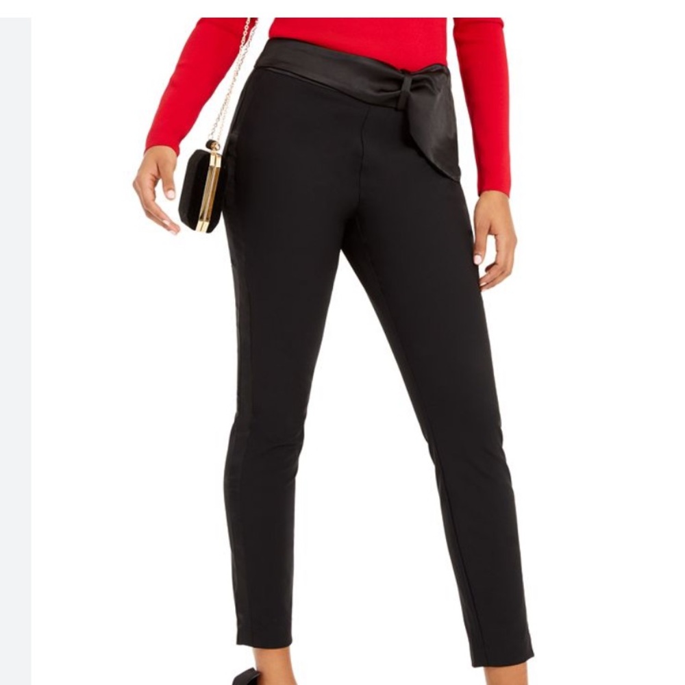 Brand new pants perfect for work or after work